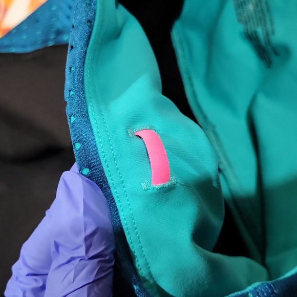 Victoria's Secret Sport Leggings - Picture 11 of 12